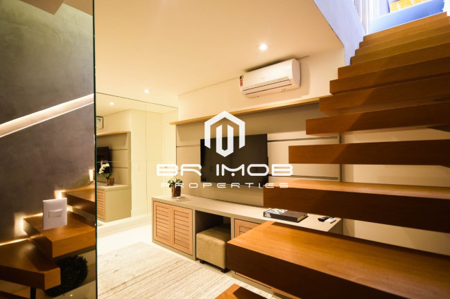 Imagem Imóvel com 3 Quartos à Venda, 180 m² em Vila Nova Conceição - São Paulo