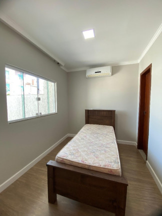 Imagem Casa com 3 Quartos à Venda, 200 m² em Colina De Laranjeiras - Serra Imagem Casa com 3 Quartos à Venda, 200 m² em Colina De Laranjeiras - Serra