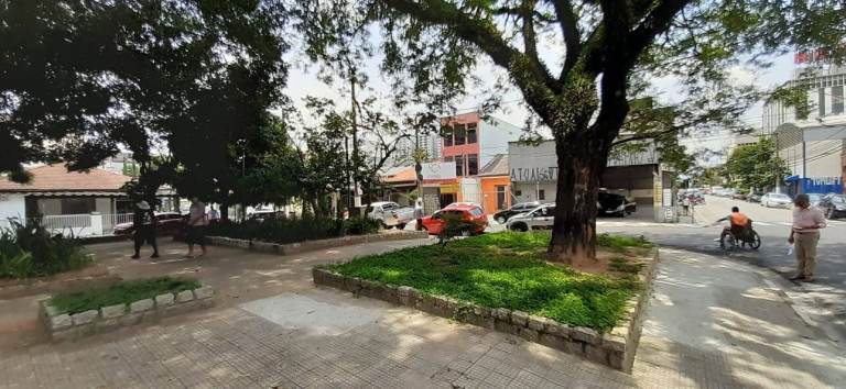 Imóvel Comercial à Venda, 360 m² em Centro - Osasco