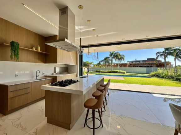 Imagem Casa com 5 Quartos à Venda, 384 m² em Condominio Capao Ilhas Resort - Capão Da Canoa Imagem Casa com 5 Quartos à Venda, 384 m² em Condominio Capao Ilhas Resort - Capão Da Canoa
