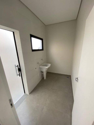 Imagem Sobrado com 4 Quartos à Venda, 212 m² em Jd Terra Do Vale - Caçapava Imagem Sobrado com 4 Quartos à Venda, 212 m² em Jd Terra Do Vale - Caçapava