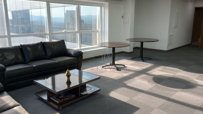 Imagem Sala Comercial à Venda ou Locação, 830 m² em Alphaville Empresarial - Barueri Imagem Sala Comercial à Venda ou Locação, 830 m² em Alphaville Empresarial - Barueri