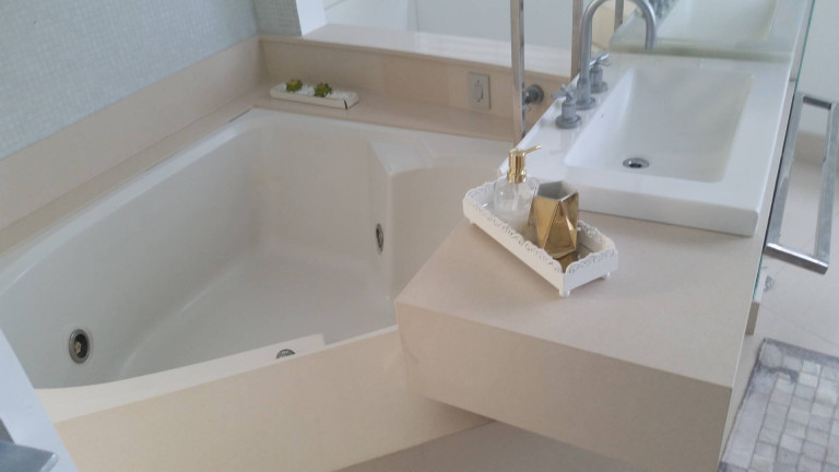 Imagem Casa com 5 Quartos para Temporada, 350 m² em Jurerê Internacional - Florianópolis