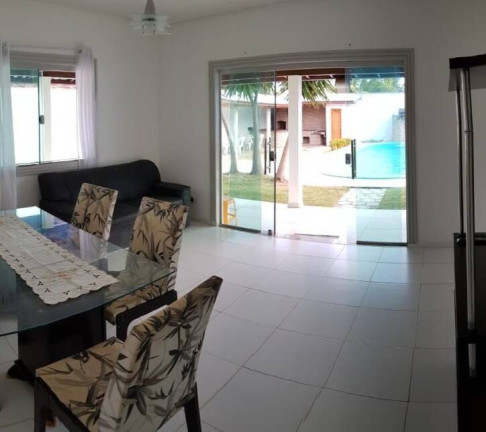 Imagem Sobrado com 5 Quartos para Alugar, 350 m² em Olivença - Ilhéus