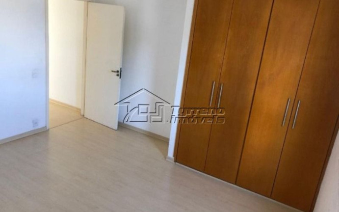 Imagem Casa com 3 Quartos à Venda, 150 m² em Parque Industrial - São José Dos Campos