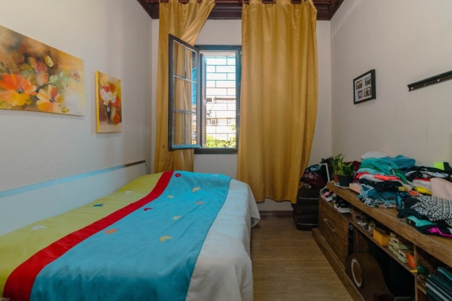 Imagem Casa com 3 Quartos à Venda,  em Cidade Baixa - Porto Alegre