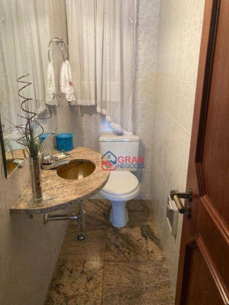 Imagem Apartamento com 3 Quartos à Venda, 179 m² em água Verde - Curitiba Imagem Apartamento com 3 Quartos à Venda, 179 m² em água Verde - Curitiba