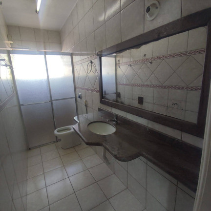 Imagem Casa com 3 Quartos à Venda, 300 m² em Vila Santana - Anápolis