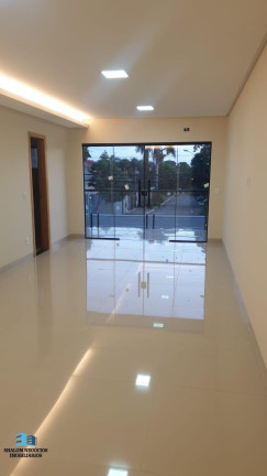 Imagem Casa com 4 Quartos à Venda, 215 m² em Jd Planalto - Goiânia