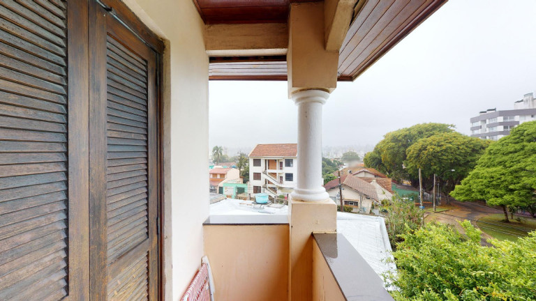 Imagem Sobrado com 3 Quartos à Venda,  em Partenon - Porto Alegre