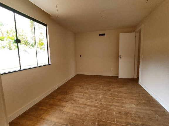 Imagem Casa com 5 Quartos à Venda, 450 m² em Golfe - Teresópolis Imagem Casa com 5 Quartos à Venda, 450 m² em Golfe - Teresópolis