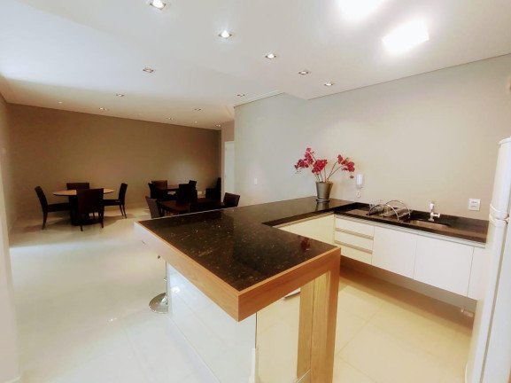 Imagem Apartamento com 3 Quartos à Venda, 196 m² em Atiradores - Joinville