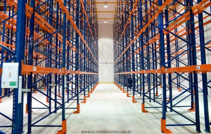 Imagem Imóvel Comercial para Alugar, 1.900 m² em Cidade Industrial - Curitiba Imagem Imóvel Comercial para Alugar, 1.900 m² em Cidade Industrial - Curitiba