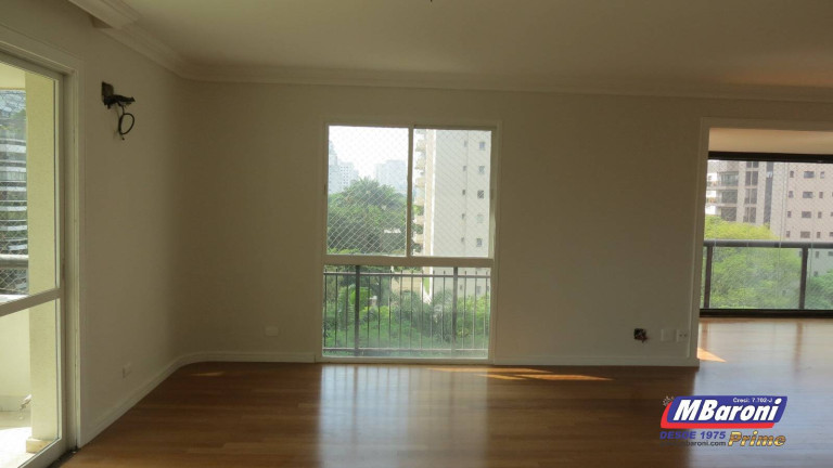Imagem Apartamento com 4 Quartos para Alugar, 350 m² em Jardim Europa - São Paulo Imagem Apartamento com 4 Quartos para Alugar, 350 m² em Jardim Europa - São Paulo