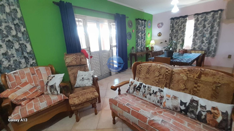 Imagem Casa com 3 Quartos à Venda, em Bairro Das Posses - Serra Negra Imagem Casa com 3 Quartos à Venda, em Bairro Das Posses - Serra Negra