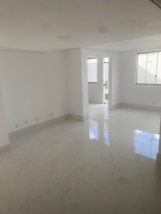 Imagem Casa com 3 Quartos à Venda, 170 m² em Parque Xangri-lá - Contagem
