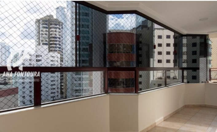 Imagem Apartamento com 5 Quartos à Venda, 340 m² em Centro - Balneário Camboriú Imagem Apartamento com 5 Quartos à Venda, 340 m² em Centro - Balneário Camboriú