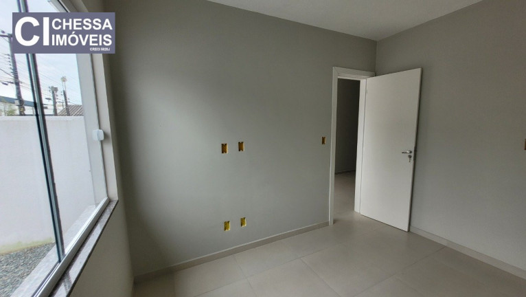 Imagem Casa com 2 Quartos à Venda, 100 m² em Murta - Itajaí