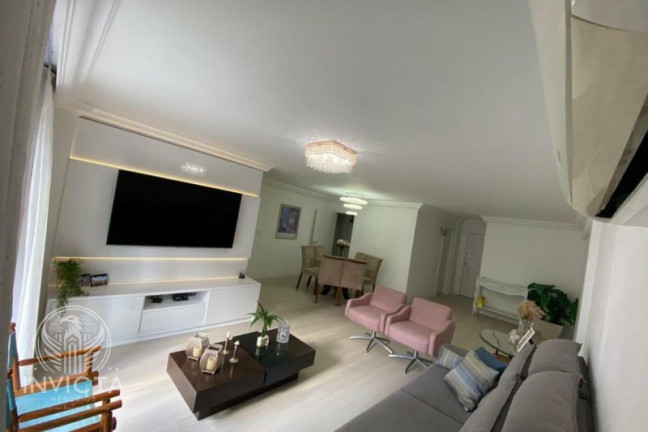 Imagem Apartamento com 3 Quartos à Venda, 154 m² em Centro - Balneário Camboriú