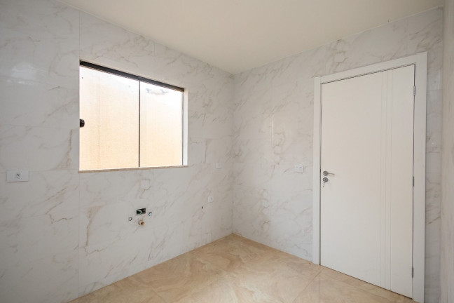 Imagem Casa com 3 Quartos à Venda, 115 m² em Cajuru - Curitiba Imagem Casa com 3 Quartos à Venda, 115 m² em Cajuru - Curitiba