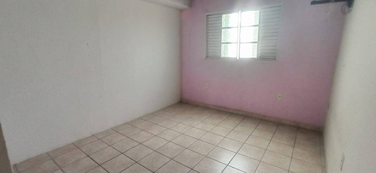 Imagem Casa com 2 Quartos à Venda,  em Cecap - Taubaté