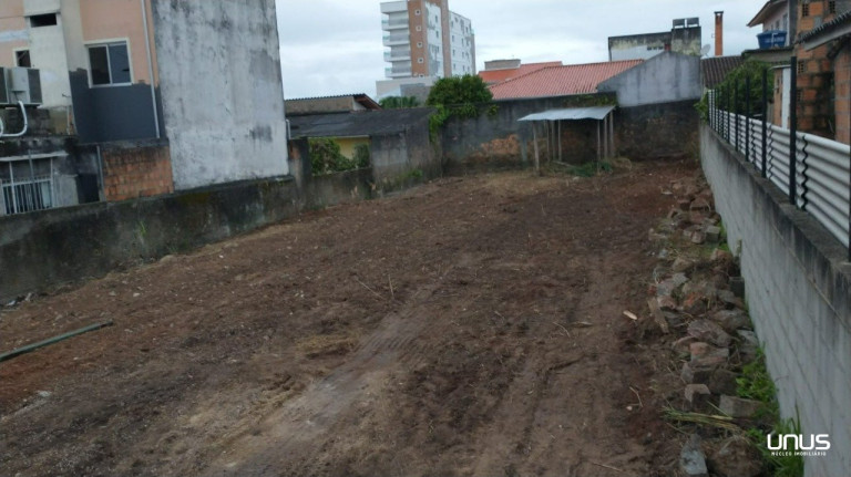 Imagem Terreno à Venda, 440 m² em Ipiranga - São José Imagem Terreno à Venda, 440 m² em Ipiranga - São José