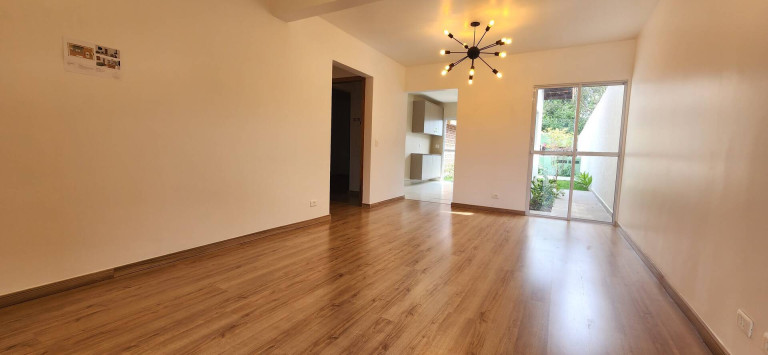 Casa com 3 Quartos à Venda, 314 m² em Jardim Santa Bárbara - Atibaia