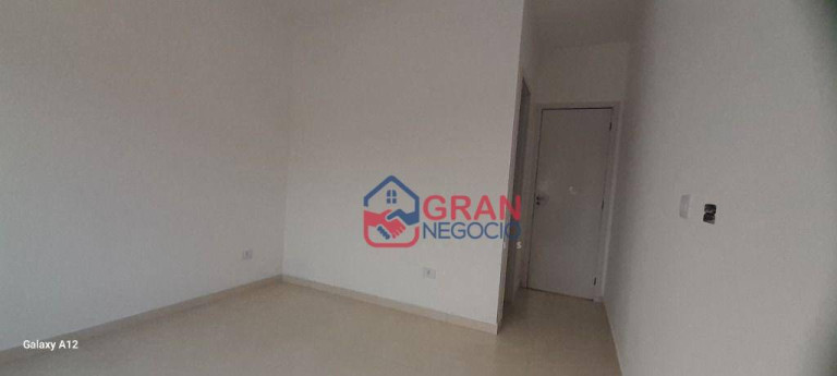 Imagem Casa com 2 Quartos à Venda, 60 m² em Coroados - Guaratuba