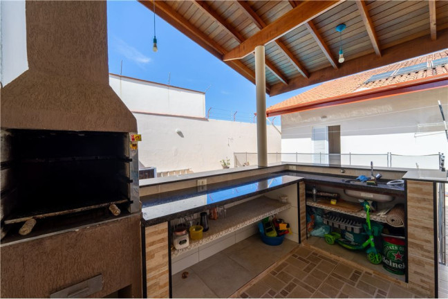 Imagem Casa com 3 Quartos à Venda, 291 m² em Jardim Das Samambaias - Jundiaí Imagem Casa com 3 Quartos à Venda, 291 m² em Jardim Das Samambaias - Jundiaí