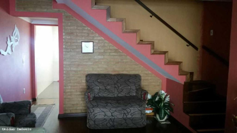 Imagem Casa com 2 Quartos à Venda, 160 m² em Jardim Regis - São Paulo Imagem Casa com 2 Quartos à Venda, 160 m² em Jardim Regis - São Paulo