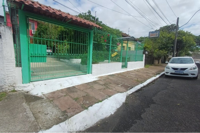 Imagem Casa com 3 Quartos à Venda, 160 m² em Santa Maria Goretti - Porto Alegre