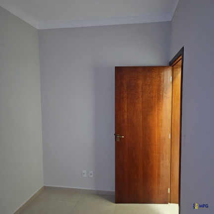Imagem Casa com 2 Quartos à Venda, 55 m² em Parque Vista Barbara - Sorocaba Imagem Casa com 2 Quartos à Venda, 55 m² em Parque Vista Barbara - Sorocaba