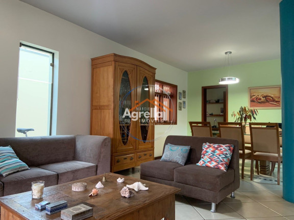 Imagem Casa com 4 Quartos à Venda, 320 m² em Jardim Santa Helena - Mogi Mirim Imagem Casa com 4 Quartos à Venda, 320 m² em Jardim Santa Helena - Mogi Mirim