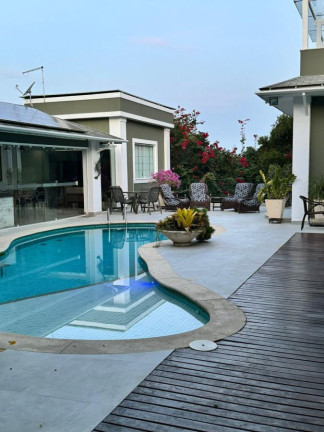 Imagem Casa com 6 Quartos à Venda, 400 m² em Ferradura - Armação Dos Búzios