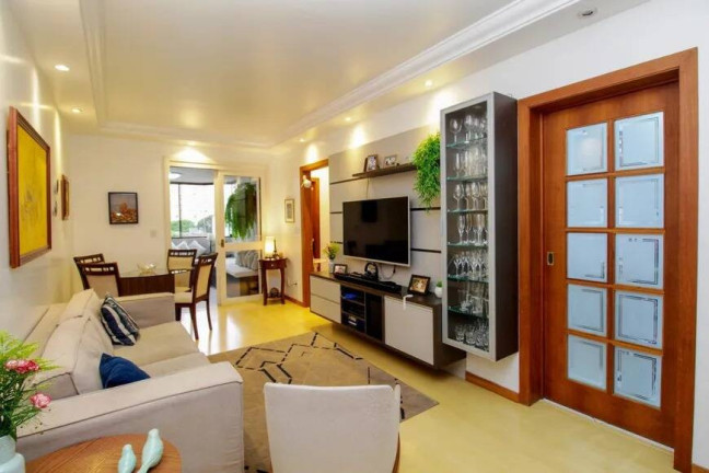 Apartamento com 2 Quartos à Venda, 75 m² em Santana - Porto Alegre