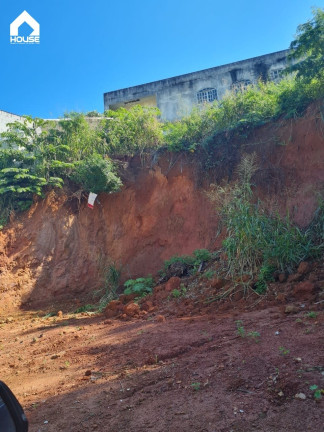 Terreno à Venda, 415 m² em Centro - Guarapari