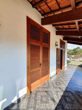 Imagem Casa com 4 Quartos à Venda, 326 m² em Araras - Teresópolis