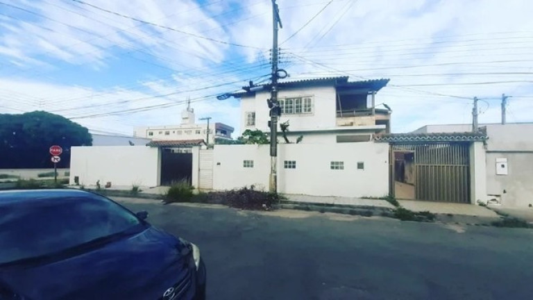 Imagem Casa com 5 Quartos à Venda, 372 m² em Itapebussu - Guarapari