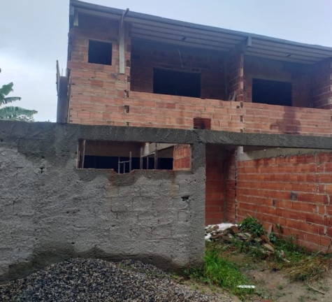 Imagem Casa com 3 Quartos à Venda, em Campo Grande - Rio De Janeiro Imagem Casa com 3 Quartos à Venda, em Campo Grande - Rio De Janeiro