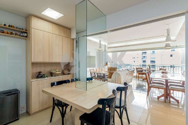 Imagem Apartamento com 3 Quartos à Venda, 125 m² em Jardim Europa - Porto Alegre Imagem Apartamento com 3 Quartos à Venda, 125 m² em Jardim Europa - Porto Alegre