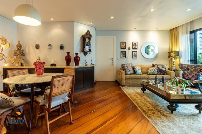 Imagem Apartamento com 4 Quartos à Venda,  em Moema - São Paulo