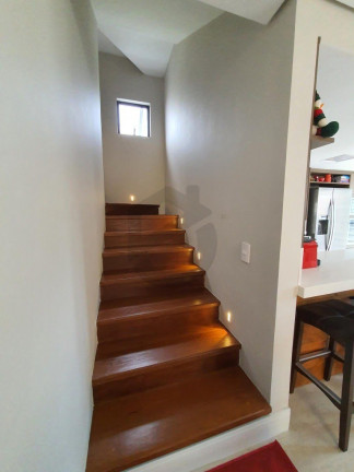 Imagem Casa de Condomínio com 3 Quartos à Venda, 170 m² em São Lourenço - Curitiba
