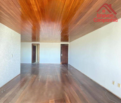 Imagem Apartamento com 3 Quartos à Venda, 130 m² em Varjota - Fortaleza Imagem Apartamento com 3 Quartos à Venda, 130 m² em Varjota - Fortaleza