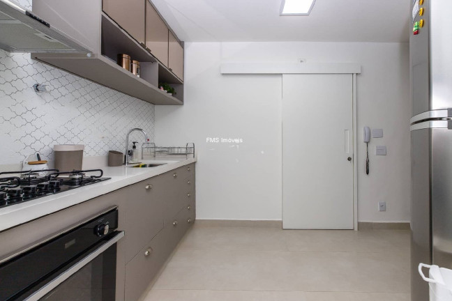 Imagem Imóvel com 3 Quartos à Venda, 109 m² em Moema - São Paulo Imagem Imóvel com 3 Quartos à Venda, 109 m² em Moema - São Paulo