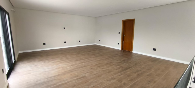 Imagem Casa com 3 Quartos à Venda, 528 m² em Jardim Residencial Saint Patrick - Sorocaba Imagem Casa com 3 Quartos à Venda, 528 m² em Jardim Residencial Saint Patrick - Sorocaba