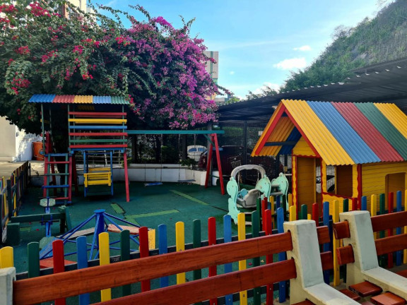 Imagem Apartamento com 4 Quartos à Venda,  em Santa Lúcia - Vitória