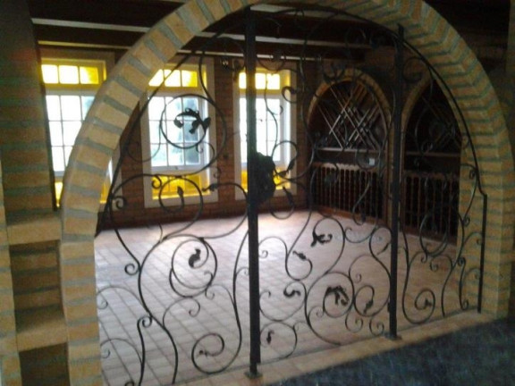Imagem Casa com 8 Quartos à Venda,  em Tambore 03 - Alphaville
