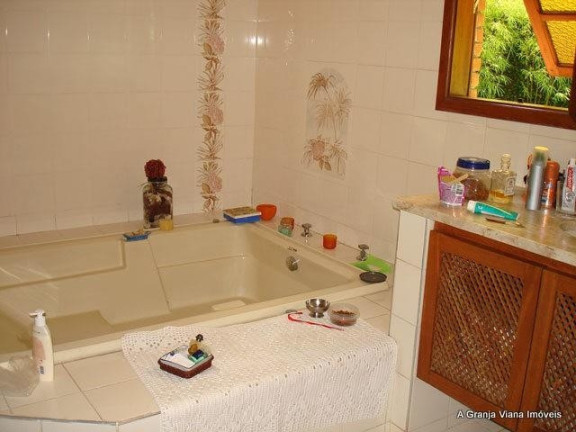 Imagem Casa com 4 Quartos à Venda, 1.500 m² em Altos De São Fernando - Jandira Imagem Casa com 4 Quartos à Venda, 1.500 m² em Altos De São Fernando - Jandira