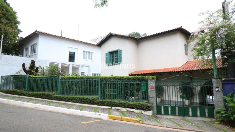 Imagem Casa com 3 Quartos à Venda, 300 m² em Pacaembu - São Paulo