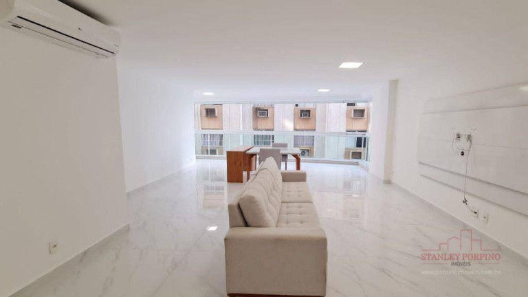 Imagem Apartamento com 3 Quartos à Venda, 147 m² em Praia Da Costa - Vila Velha Imagem Apartamento com 3 Quartos à Venda, 147 m² em Praia Da Costa - Vila Velha